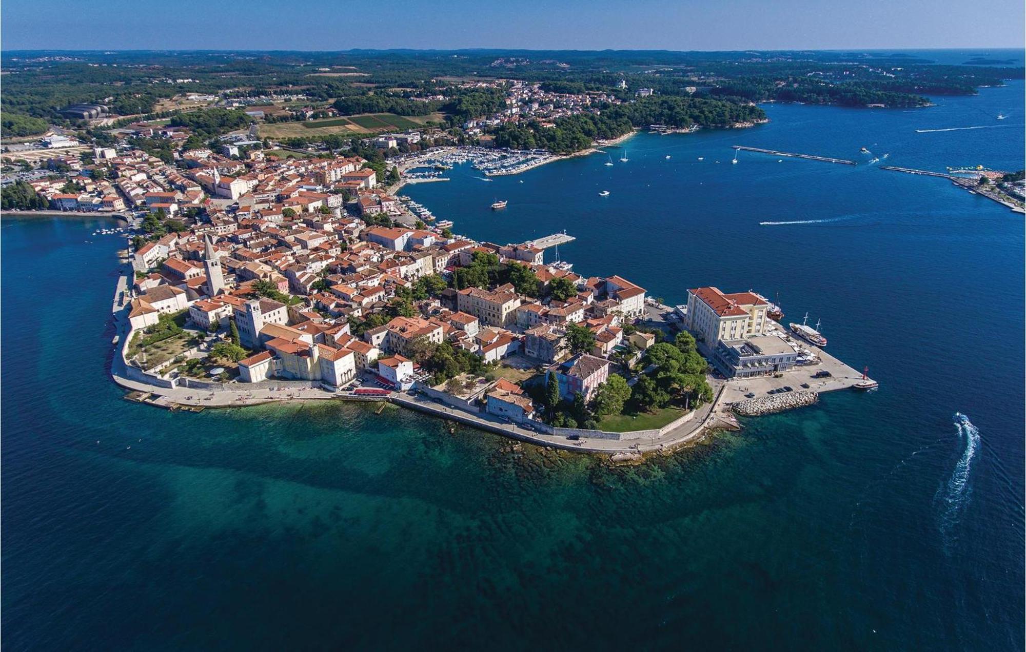 Beautiful Apartment In Porec With Kitchen Zewnętrze zdjęcie