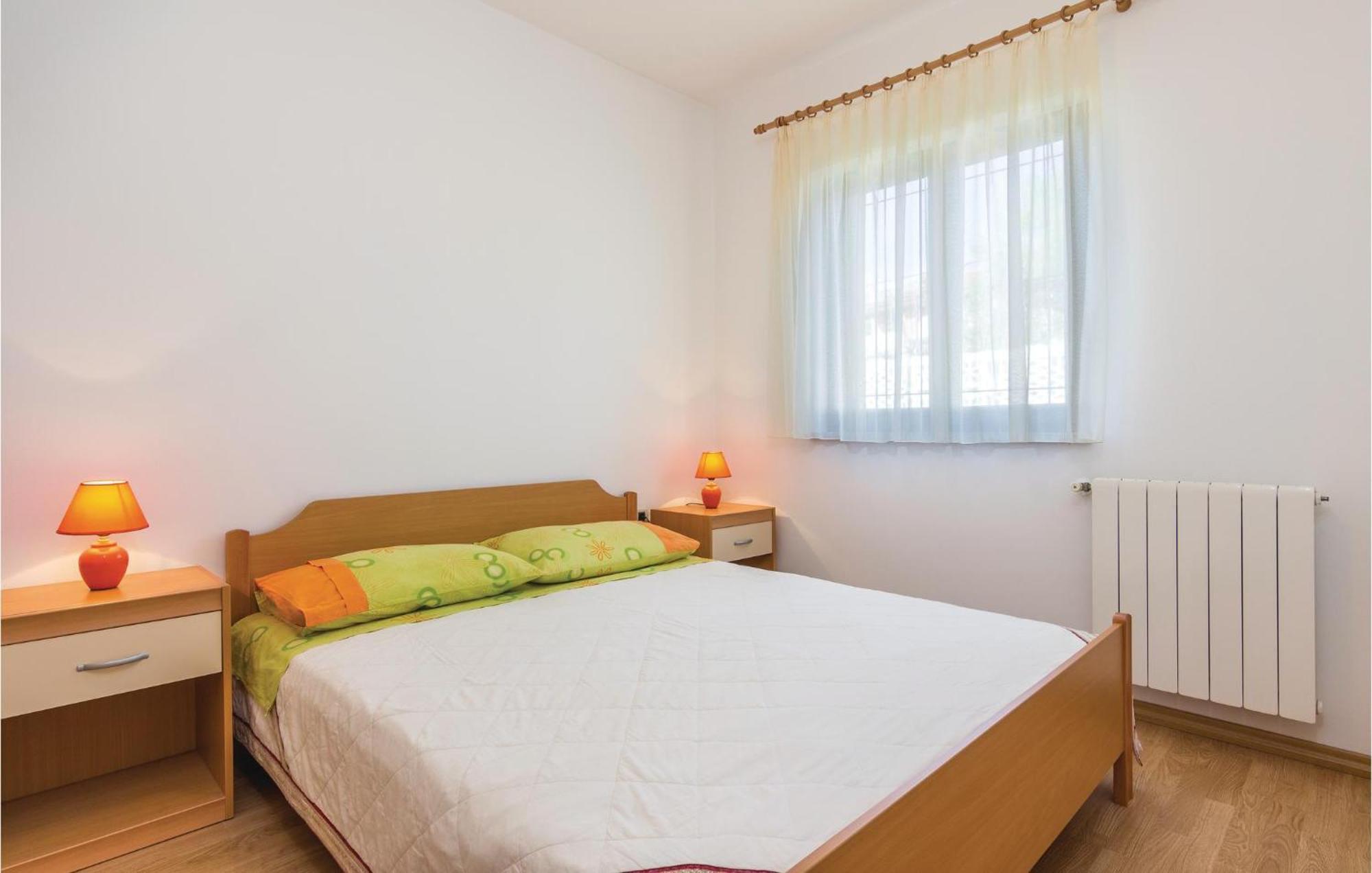 Beautiful Apartment In Porec With Kitchen Zewnętrze zdjęcie